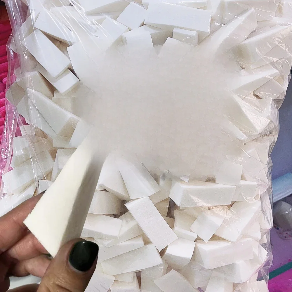 100 pièces/ensemble Triangle éponges douces blanc/dégradé coloré sec humide utilisation maquillage éponge correcteur BB crème poudre cosmétique bouffée outil