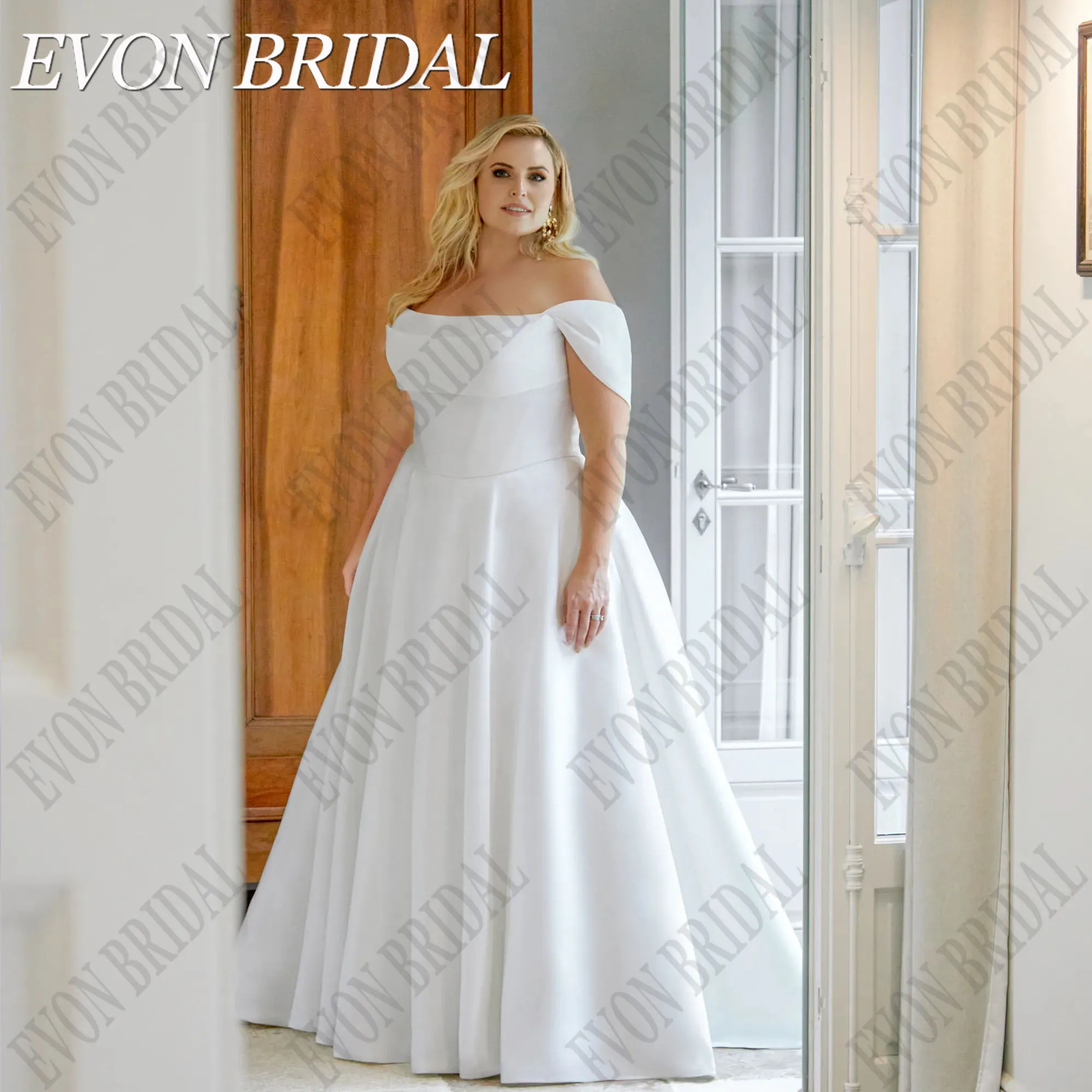 

EVON BRIDAL Ivory Satin Wedding Dress Plus Size Strapless Button Back Bride Gowns Customized Elegant Wedding Gown With Pocket