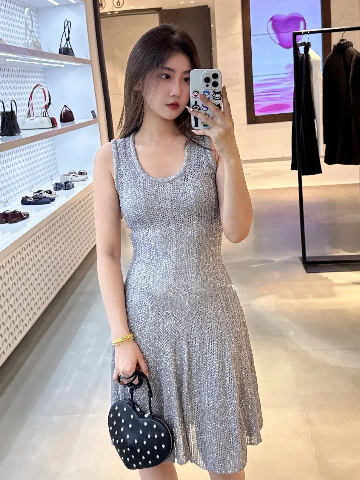 

Elegant sexy figure flattering shiny yarn jersey dress