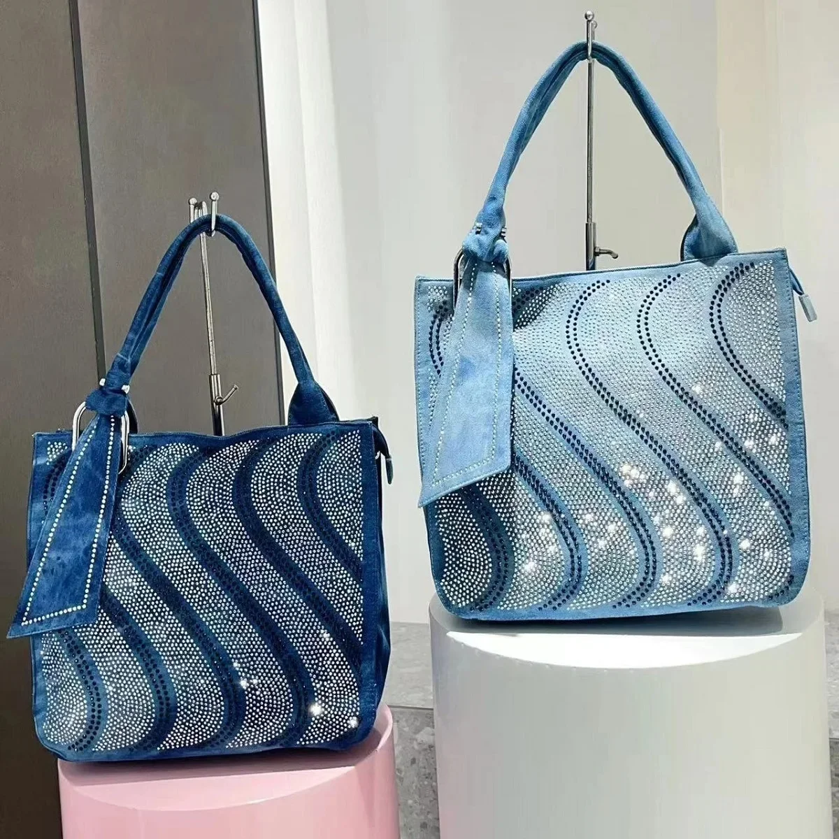 New Vintage Denim Jeans Bag for Women Handbags Zipper Shine Rivets S Rhinestone Purse Woman Totes Female Shoulder Bag — zdjęcie 2