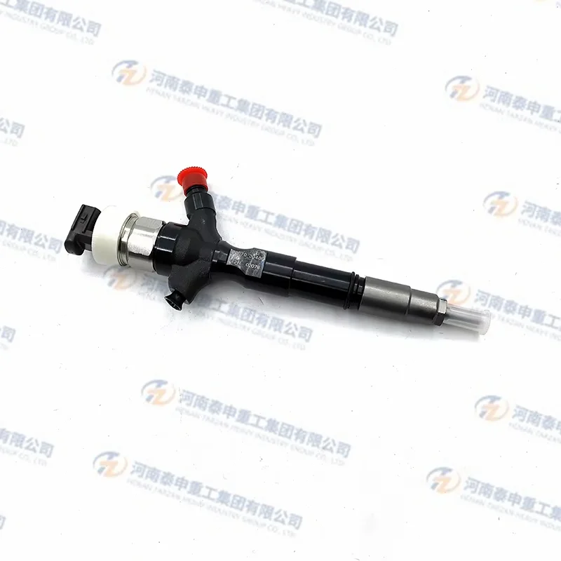 Fuel Injector 2367030400 2950500460 For Toyota Hilux PRADO 2KD-FTV IMV 1KD-FTV Denso 23670-30400 295050-0460 23670-39365