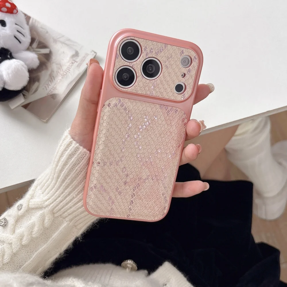 

Fashion niche pink snakeskin phone case, suitable for iPhone14/15/16/17ProMax, Fundans 17 Pro new shock-proof protective case