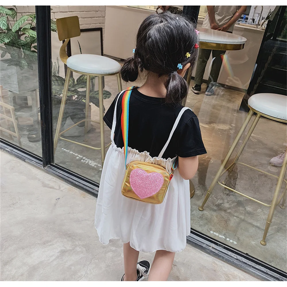 Bolso cruzado con correa para el hombro para niñas pequeñas, Mini billetera con lentejuelas, corazón, arcoíris, a la moda