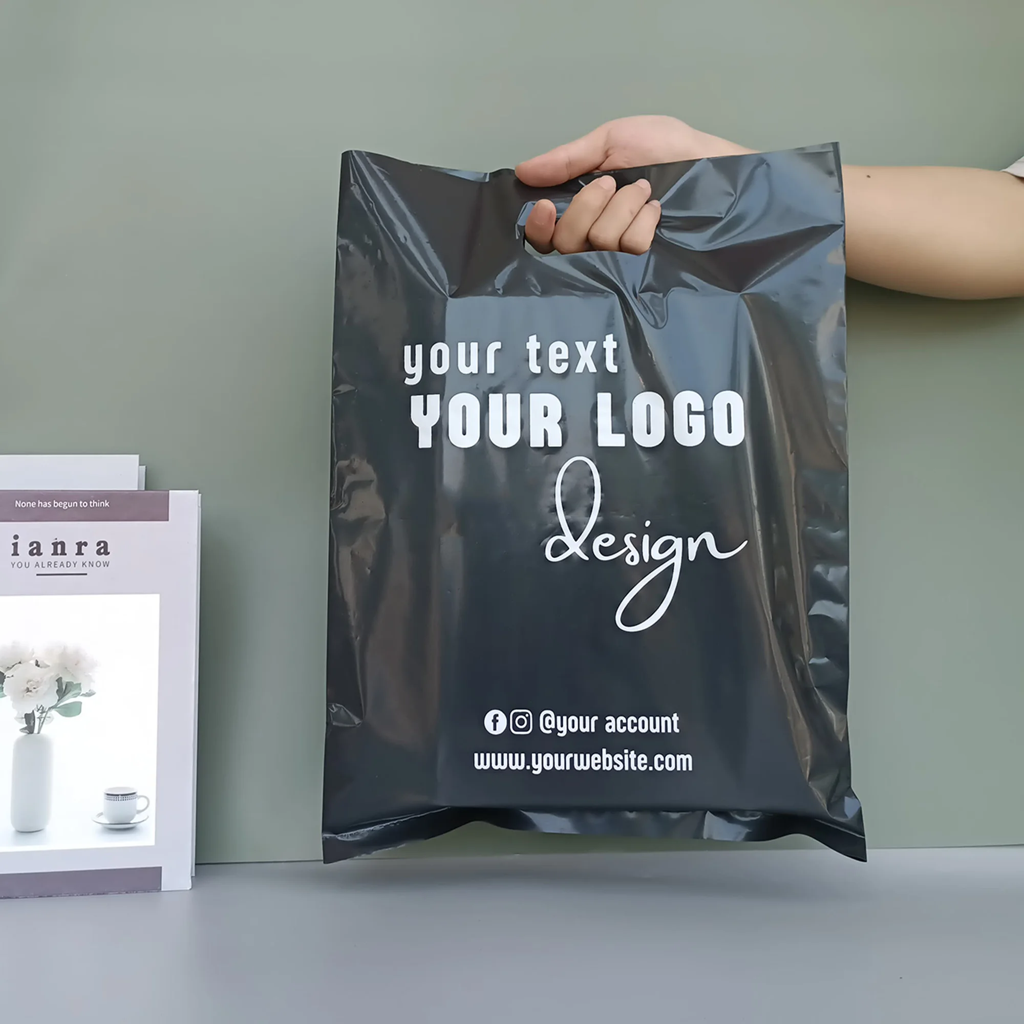 

50pcs Custom logo Shopping Bags Merchandise Plastic Glossy Retail Shopping Bags, Clothing bags Party Favors, Parties,Handle Bags
