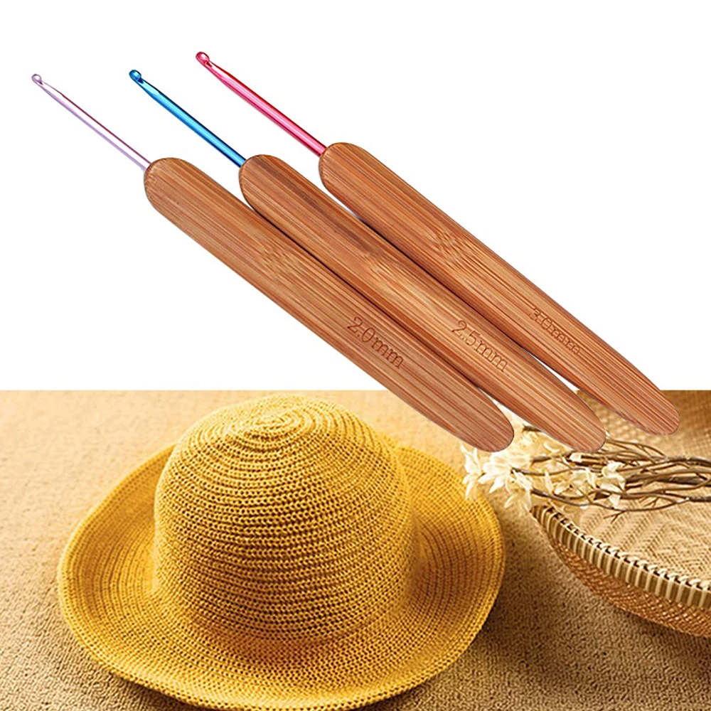 Рисунок 4 - набор крючков с бамбуковой ручкой и цветной головкой