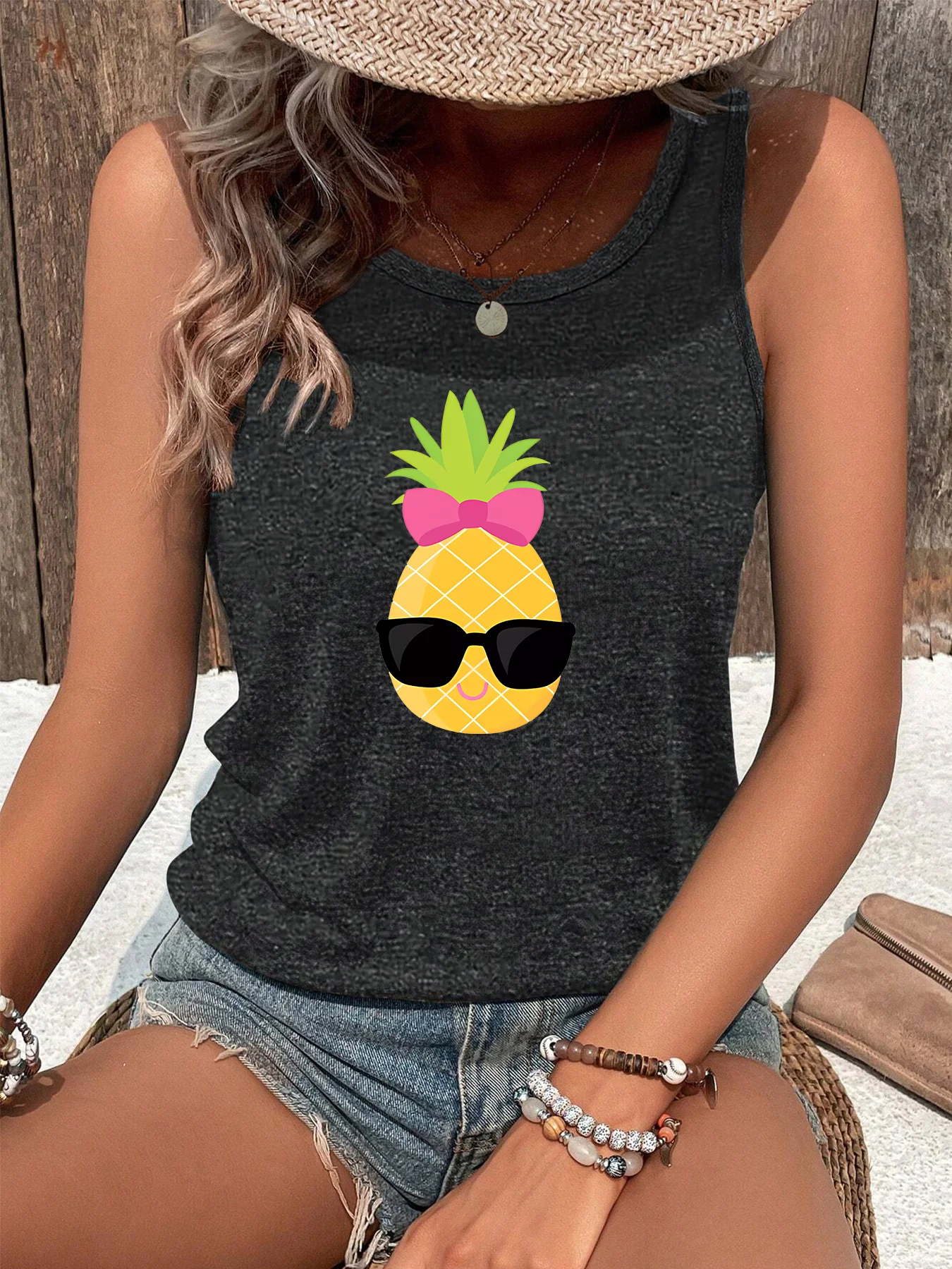 Tropical Fruit Pineapple Sunglasses Fashion Funny Sports Women's Tank Top Loose O Neck Sleeveless Casual Tank