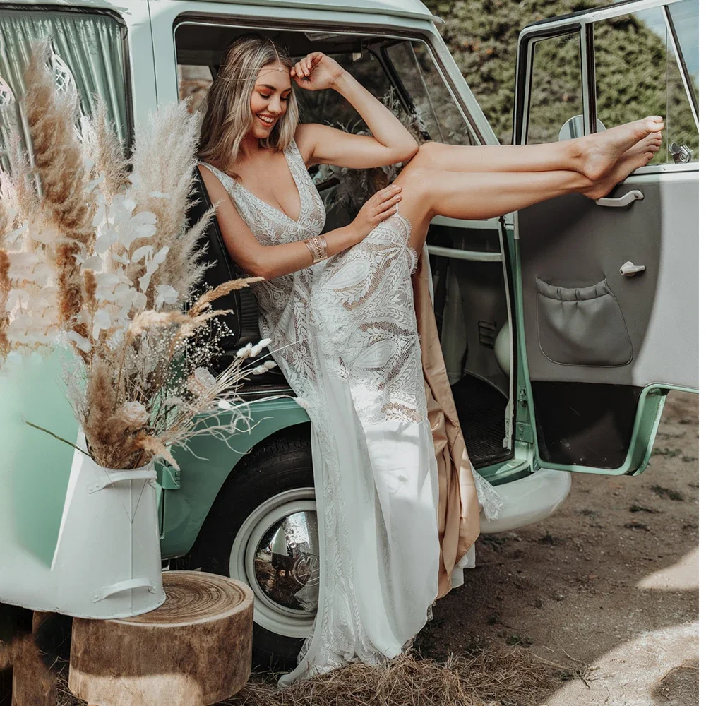 Lakshmigown Spitzen-Chiffon Boho A-Linien-Hochzeitskleid Hippie-Spitze V-Ausschnitt Ärmellos Rückenfreies Strand-Elopement-Brautkleid Maßanfertigung – Detail 7