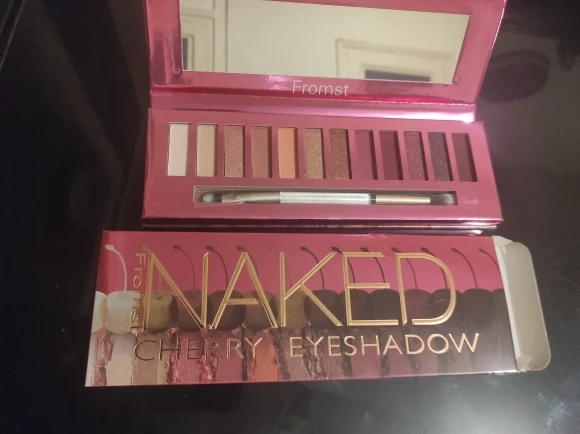 12 Colors Eyeshadow Palette Long Lasting Easy Makeup Brown Eyeshadow Palette Pink Eyeshadow Palette photo review