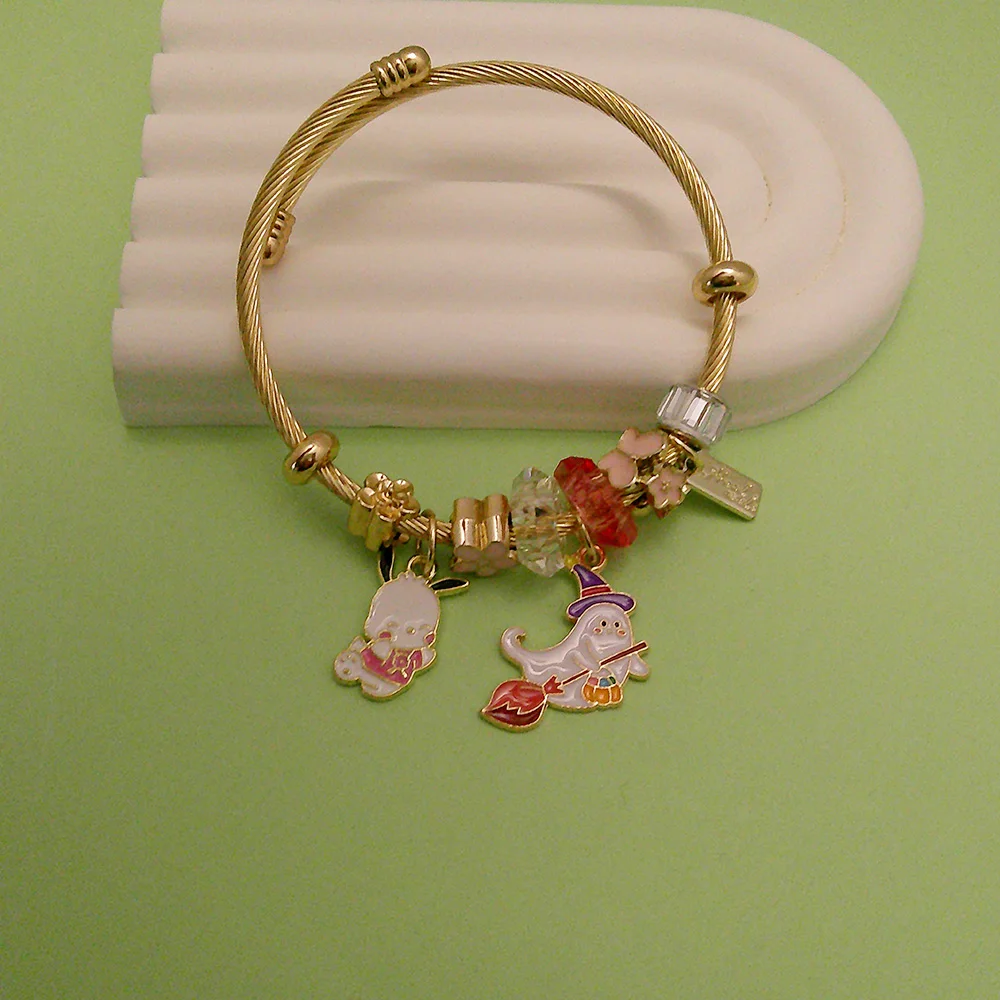 Pulsera de Anime Sanrio Hello Kitty Cinnamoroll, figura de dibujos animados, Pochacco, insignia de Metal, colgante, brazalete Kawaii, accesorios de joyería DIY