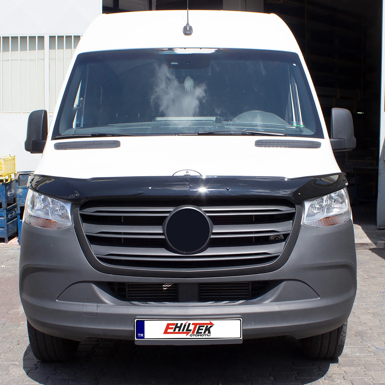 Hood Deflector Guard for Mercedes Sprinter W907 (2019+) Bug Shield Bonnet Protector / 4 mm thickness and ultra-durable material