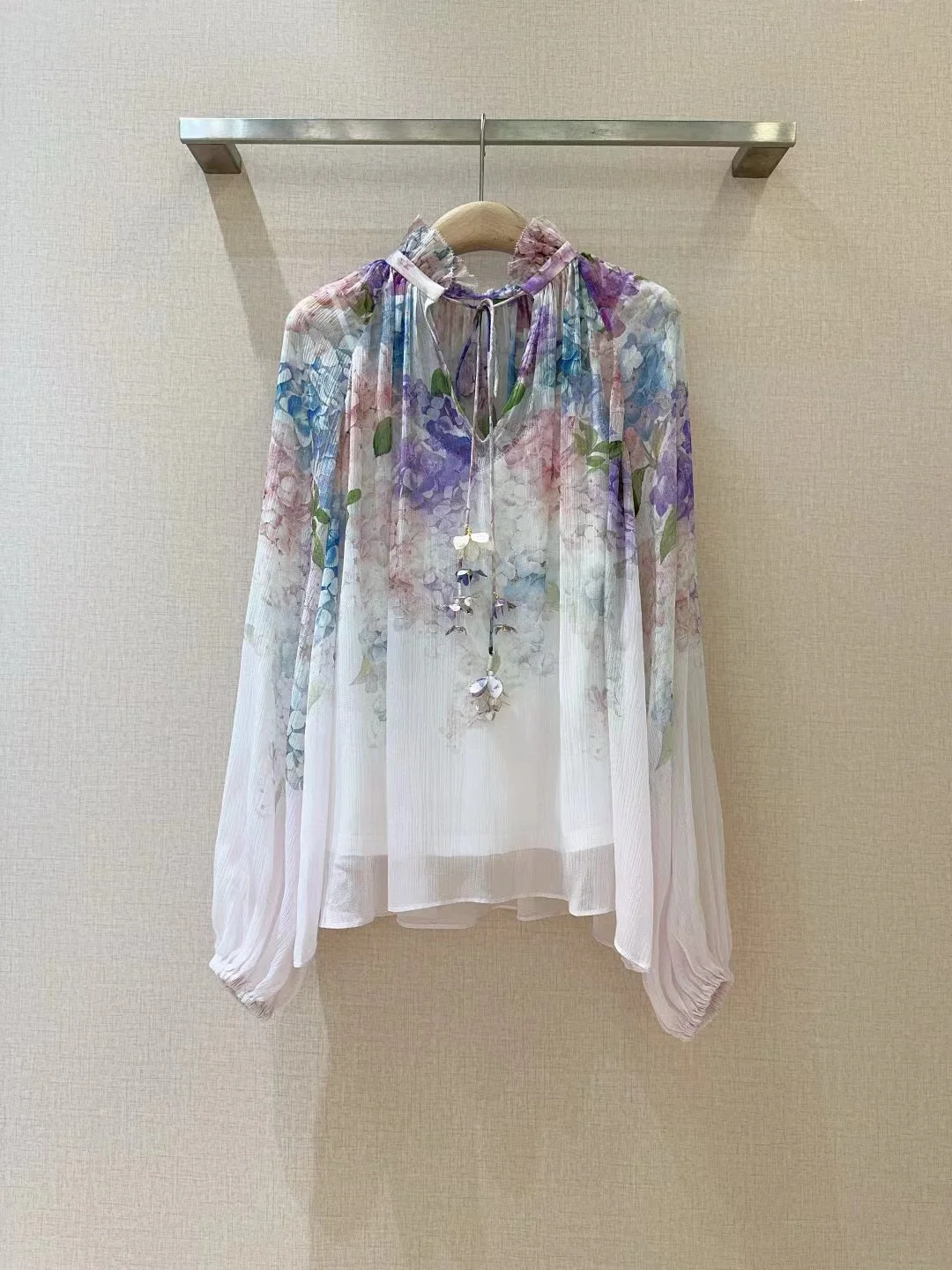 

Floral Print Runway Designer Women's Light Australian Long Sleeve Ruffles Blouse Tops and Shorts Sets Vintage