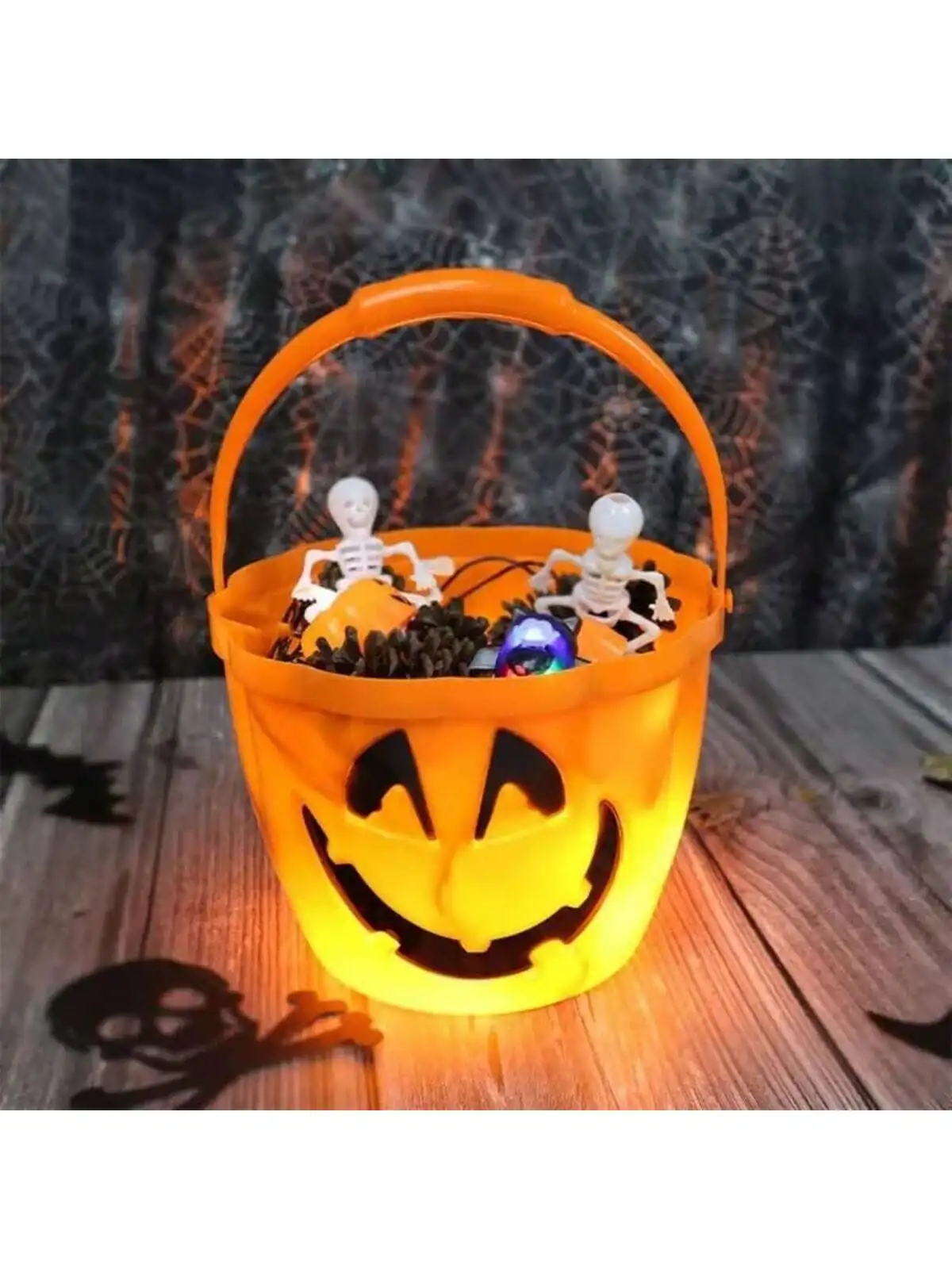 Halloween Party Decor Lantern Trick or Treat Pail Light Up Halloween Pumpkin Bucket with Orange LED Handle