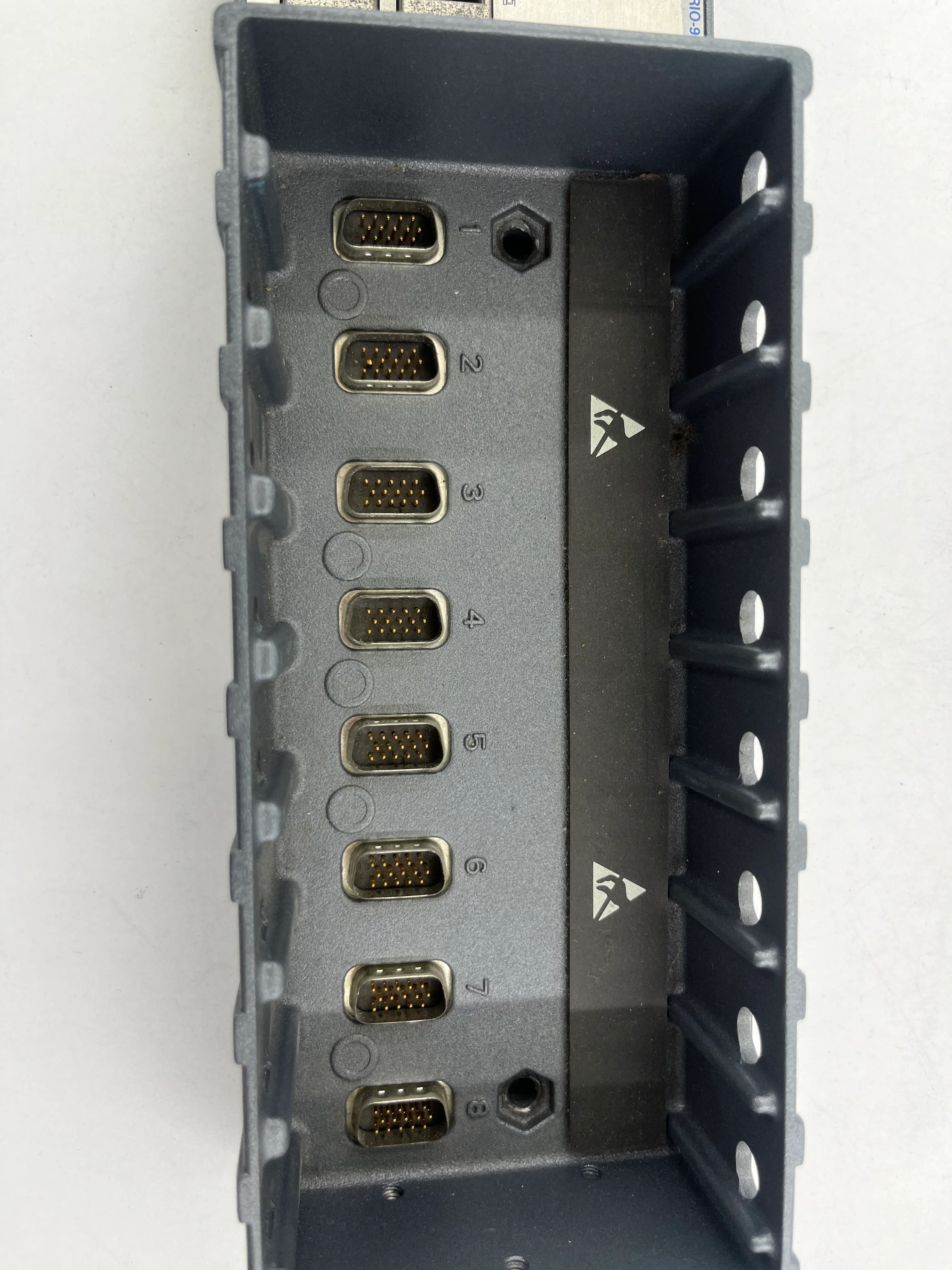 NI cRIO-9074 chassis 779999-01 Integrated 400 MHz real-time controller
