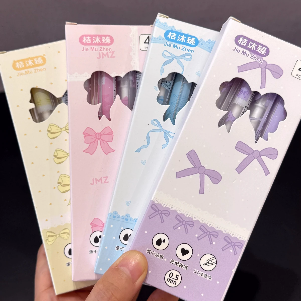 4Pcs Cute Bow Gel Pen Set 0.5mm Black Ink Quick Dry Aesthetic Retractable Pens Valentine's Day Gift for Girlfriend Stationery