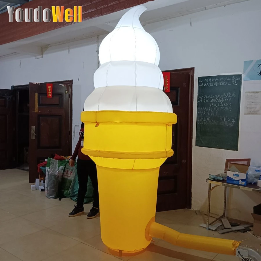 Réplica de helado inflable para publicidad al aire libre, modelo de cono grande personalizado, decoraciones a la venta