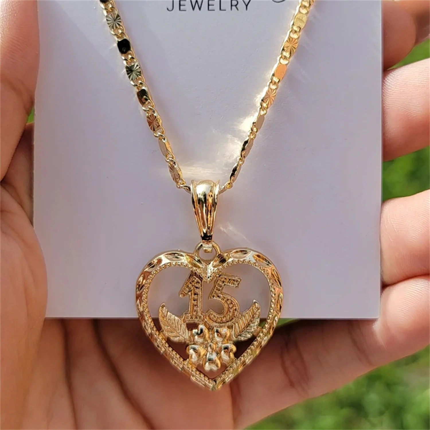 Heart Shape Custom Digital Necklace European And American Letter Pendant Golden Jewelry Anniversary Gifts For Ladies MIS 15 ANOS