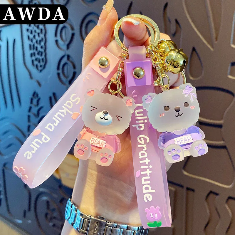 

Cartoon glass bear keychain cute creative resin doll male and female couple schoolbag keychain pendant