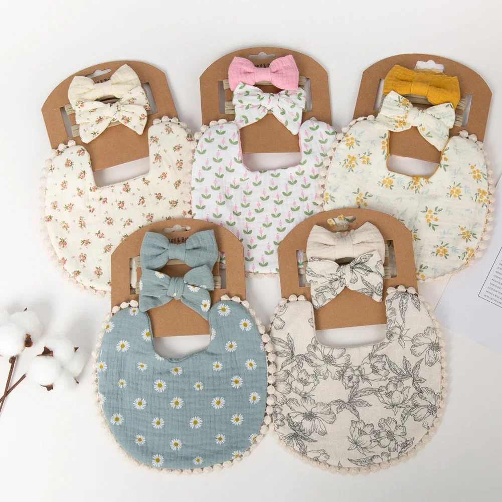 Bavoirs et bandeaux à fleurs pour bébé, 3 pièces/ensemble, bandeaux en Nylon avec nœud, serviette de salive Double face, écharpe en tissu pour rots d'alimentation, couvre-chef pour garçons et filles