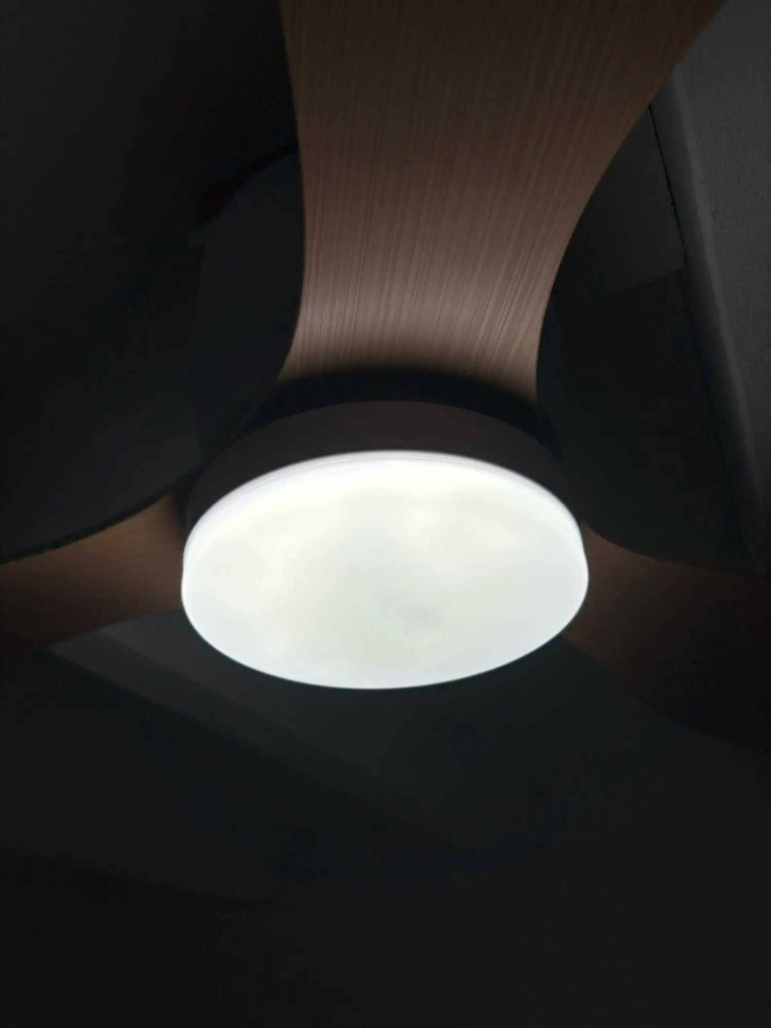 Silencieux, mais pas de mémoire de lumière