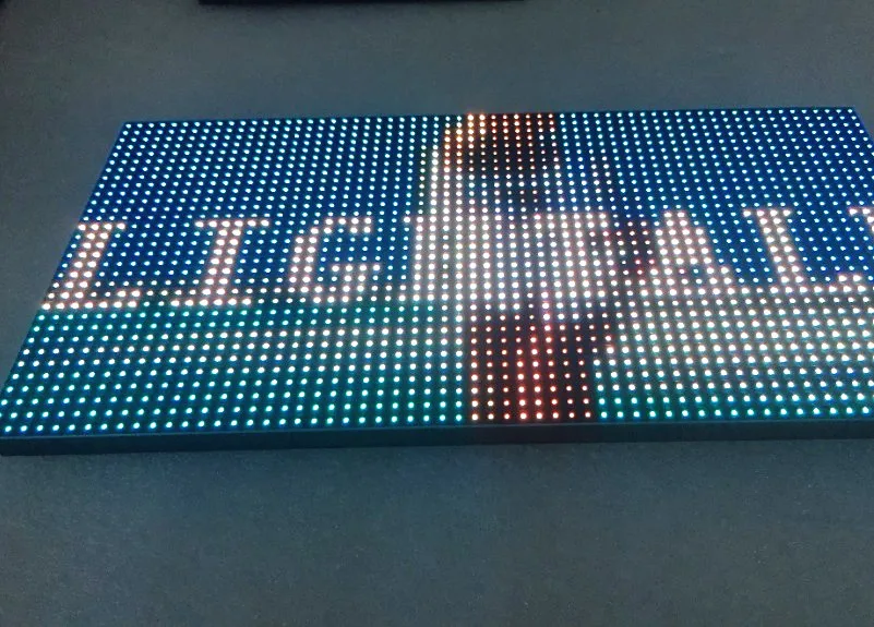 320*160Mm 32*16Pixels 3in1 Smd Indoor1/8 Scan Rgb P10 Full Color Led Module voor Reclame Media Led Display Screen