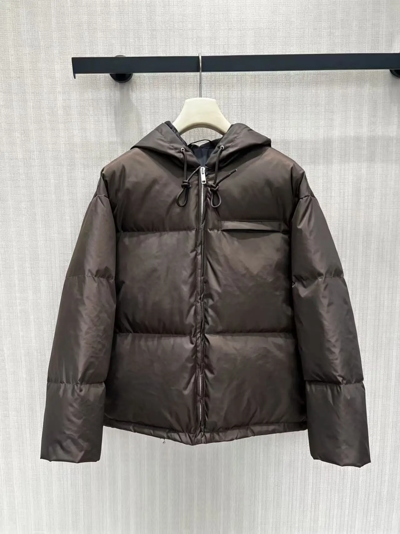Women's Warm White Goose Down Jacket 2026 Winter New Fashion Brown Hooded Zipper Long Sleeve Coat YR3