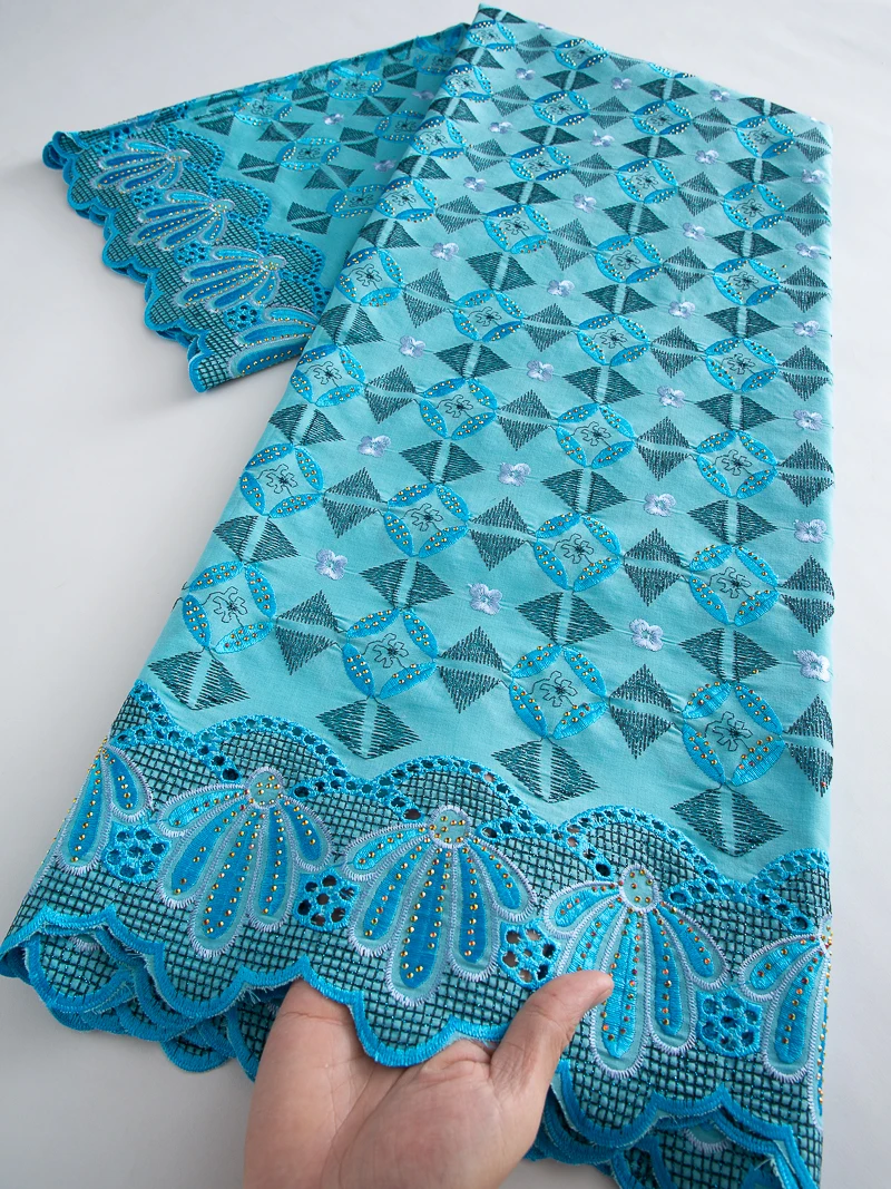 

Африканская швейцарская вуаль, кружевная ткань 2026, высокое качество, нигерийская французская хлопковая кружевная ткань с камнями для женщин, вечерние платья, 5 ярдов 4672