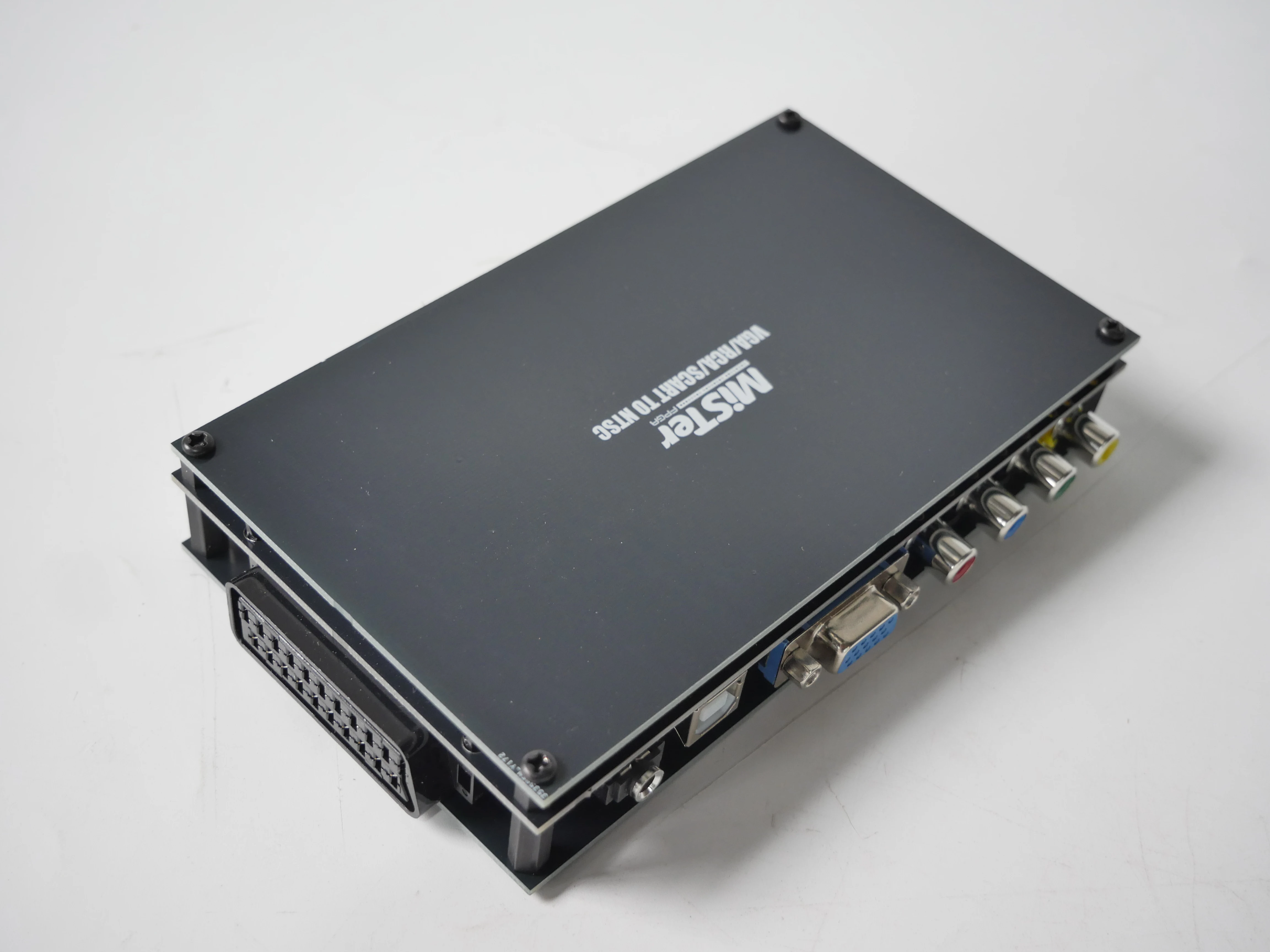 Low resolution computer VGA MiSTer RGBS RGBHV European standard Scart to S terminal color difference cvbs support GUNCON