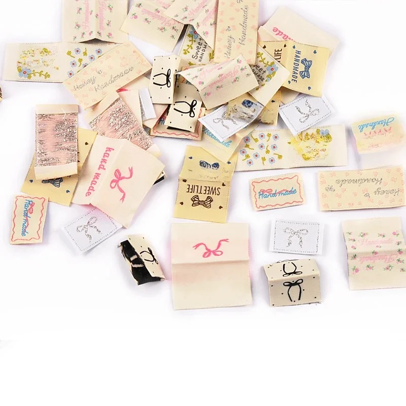 30 pièces de 20-71mm, motifs exquis nœuds/fleurs, étiquettes pour vêtements et sacs DIY, accessoires de décoration personnalisés sans colle cp3812