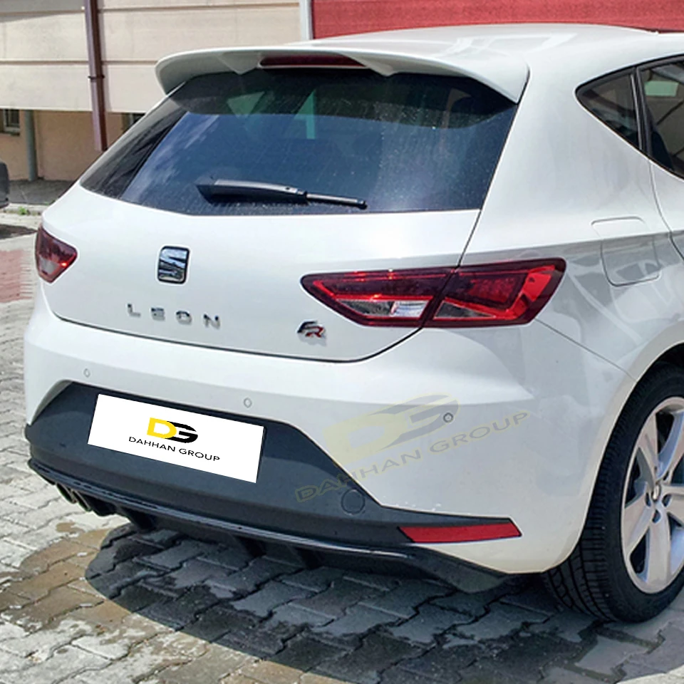 Seat Leon 2012 - 2016 MK3 FR Spoiler Diffuser Belakang dengan Kiri Output Knalpot Ganda Pengilap Piano Kit FR Plastik Permukaan Hitam