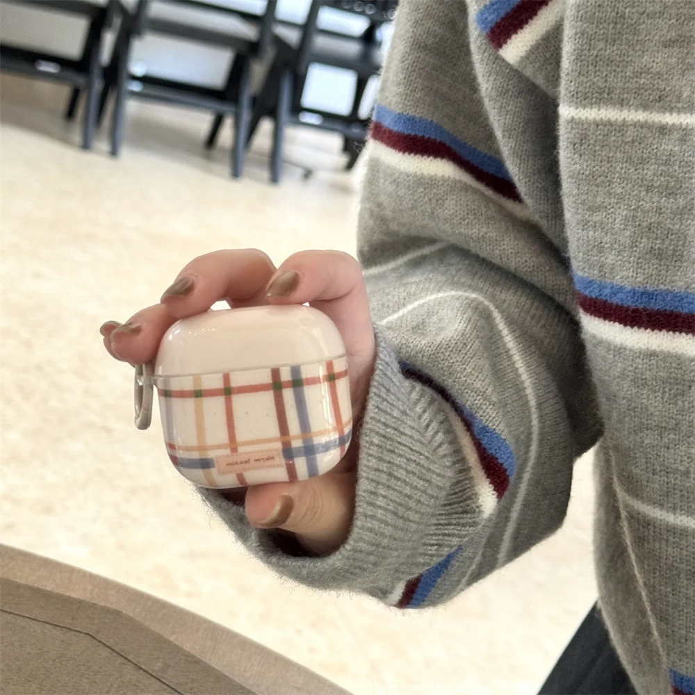 

New cute autumn and winter contrasting striped puppy suitable for Apple Airpods 4 3 2 Pro 2 3 Bluetooth TPU headphone cover