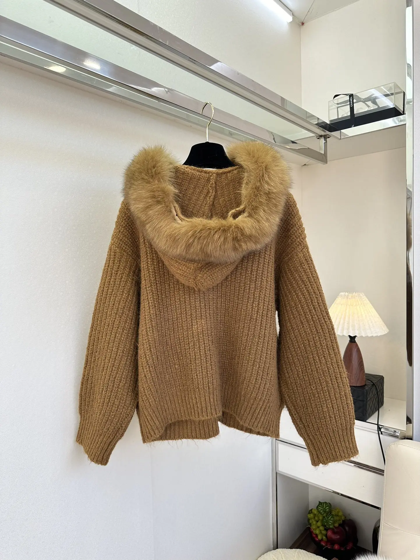 Abrigo con capucha de piel de zorro para mujer, chaqueta de lujo de invierno, Sudadera con capucha acolchada cálida, prendas de vestir exteriores de moda, ropa de calle, marca de gran oferta 2025