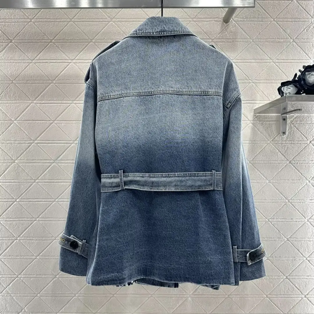 

Новое поступление 2024, джинсовая куртка средней длины с принтом, саржевый хлопок, джинсовый материал, градиент, белая, ретро, синяя джинсовая ветровка с лацканами