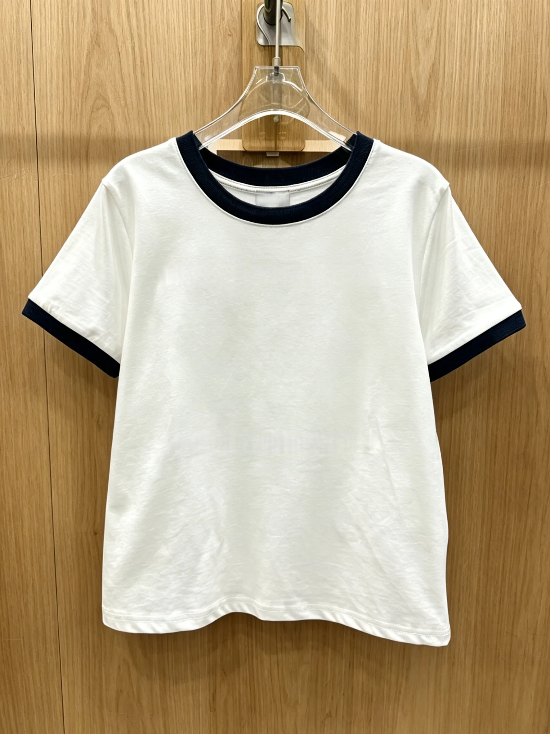 

2026 New Style Womens T-shirt Size M L Casual Fashion Style Code 001