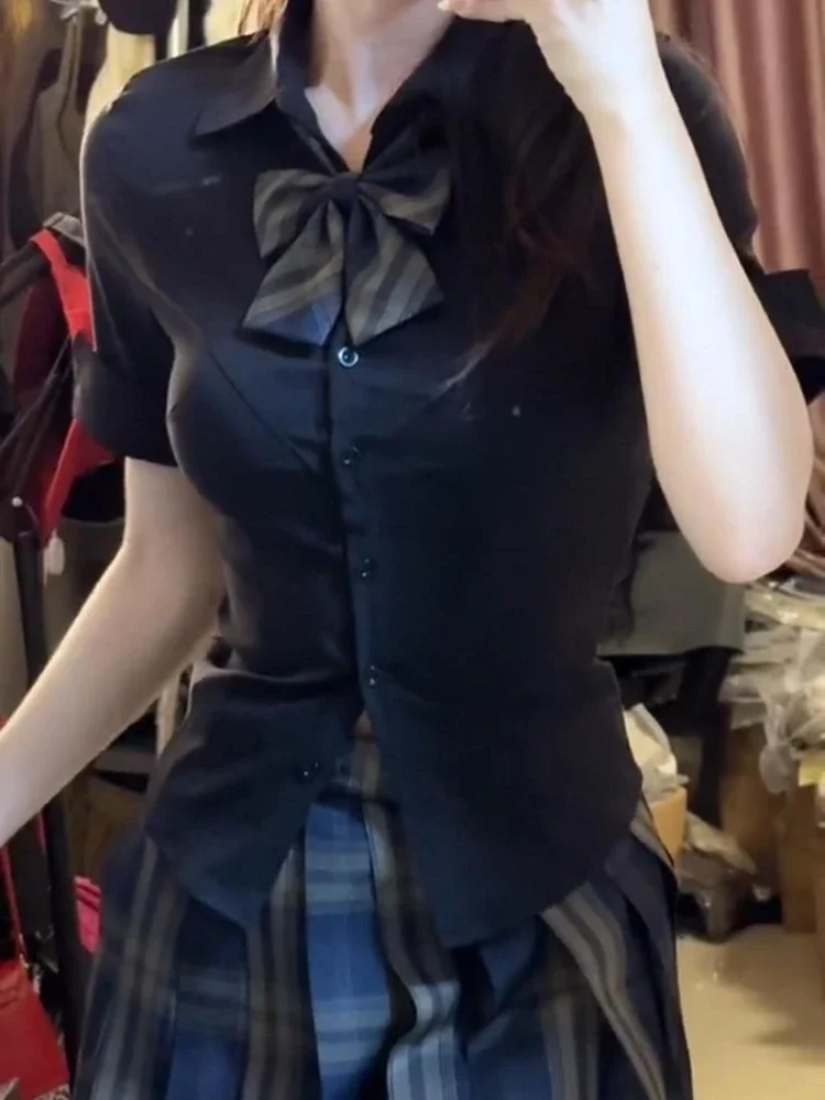 Koszule i bluzki damskie seksowne letnie z krótkim rękawem, czarna bluzka crop top zapinana na guziki, tunika S Pretty M, elegancka luksusowa tunika Xl 2025 — zdjęcie 2