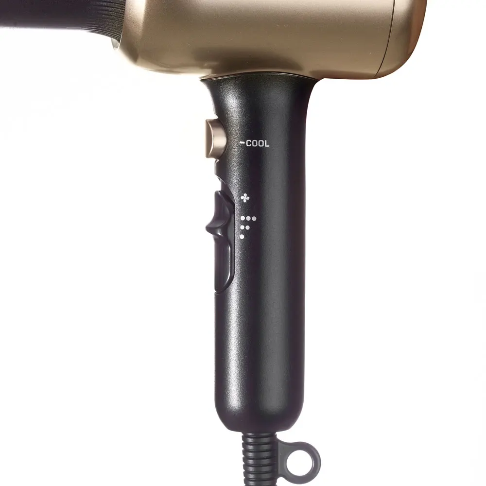 مجفف الشعر un-air