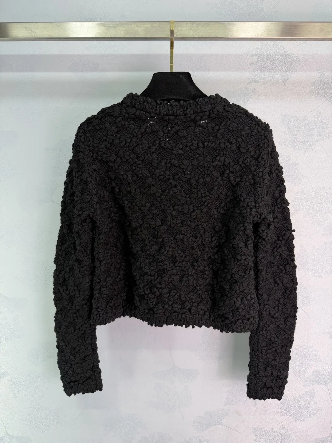 

High Quality Autumn Winter Women's Solid Casual Fashion Buttons Hollow-Out Knitting Short Style Cardigan J057Q