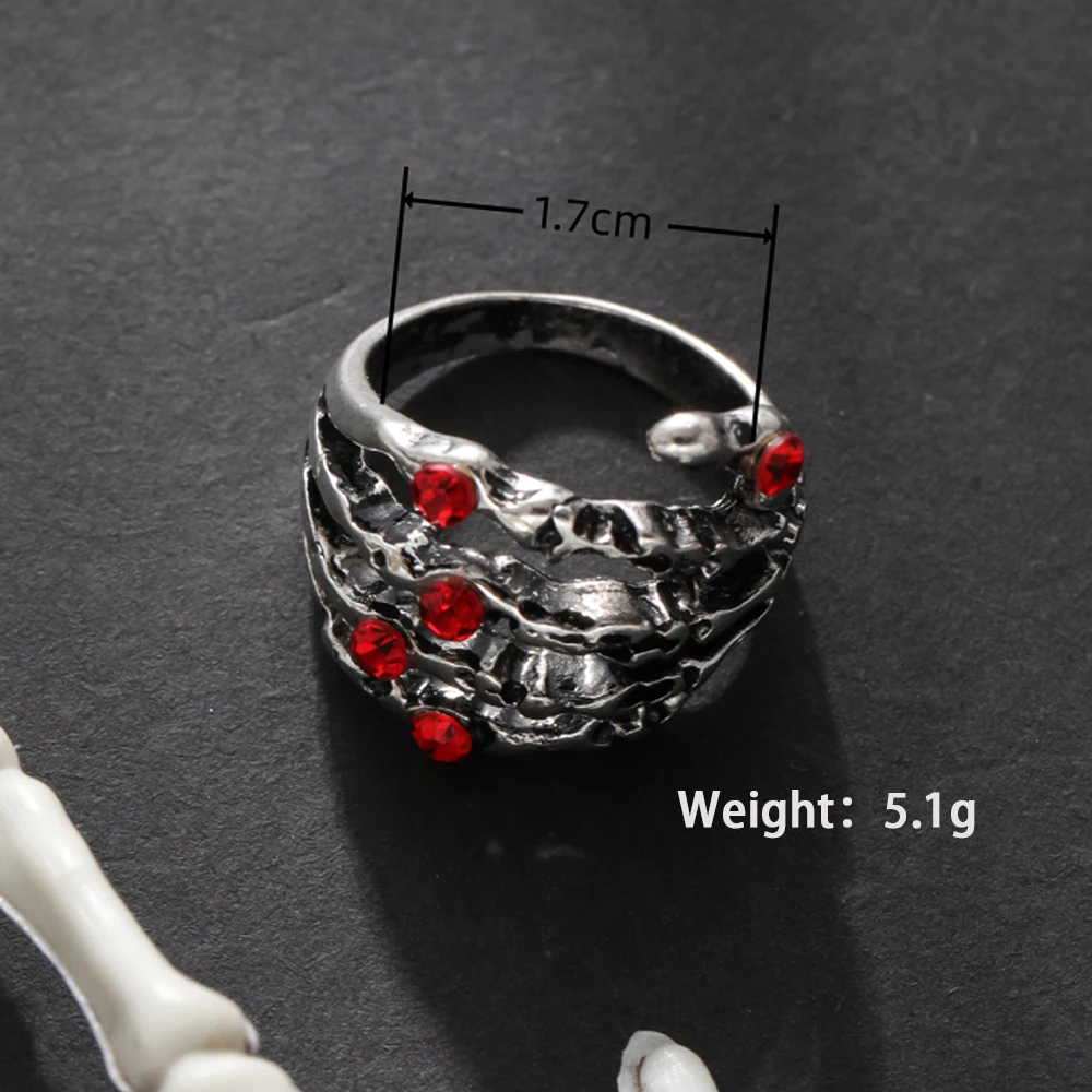 Retro Dark Gothic Skull Hand Ring uomini e donne personalità Punk Hip Hop Halloween Cosplay intarsio zircone rosso gioielli regalo