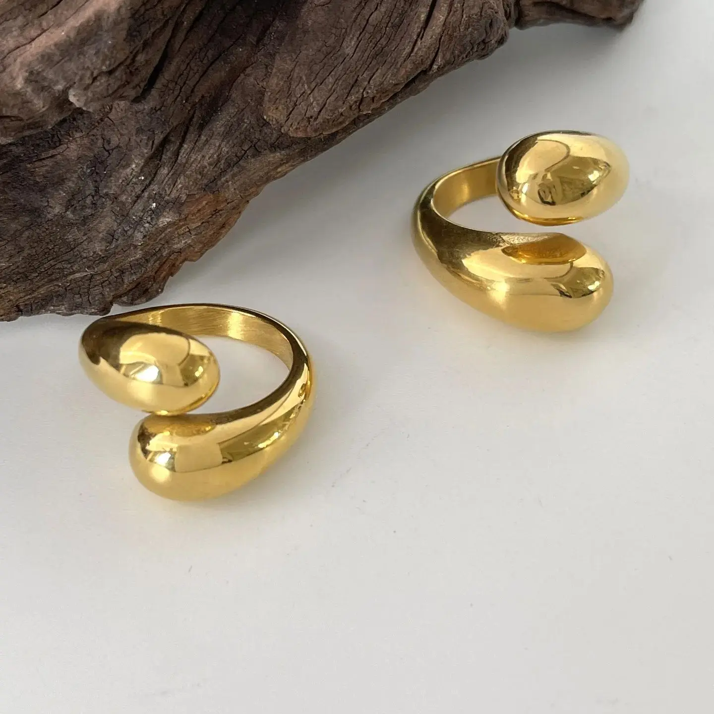 G&D Brand New Trendy Hot Selling Minimalist Water Droplet 14K Gold Color Stainless Steel Ring Chic Women's Accessories