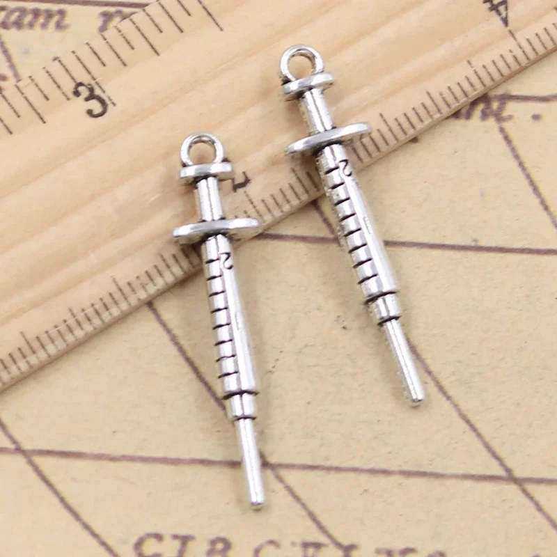 10 sztuk Charms lekarz pielęgniarka strzykawka 36x9mm tybetański srebrny kolor wisiorki antyczne tworzenie biżuterii DIY Handmade Craft — zdjęcie 2