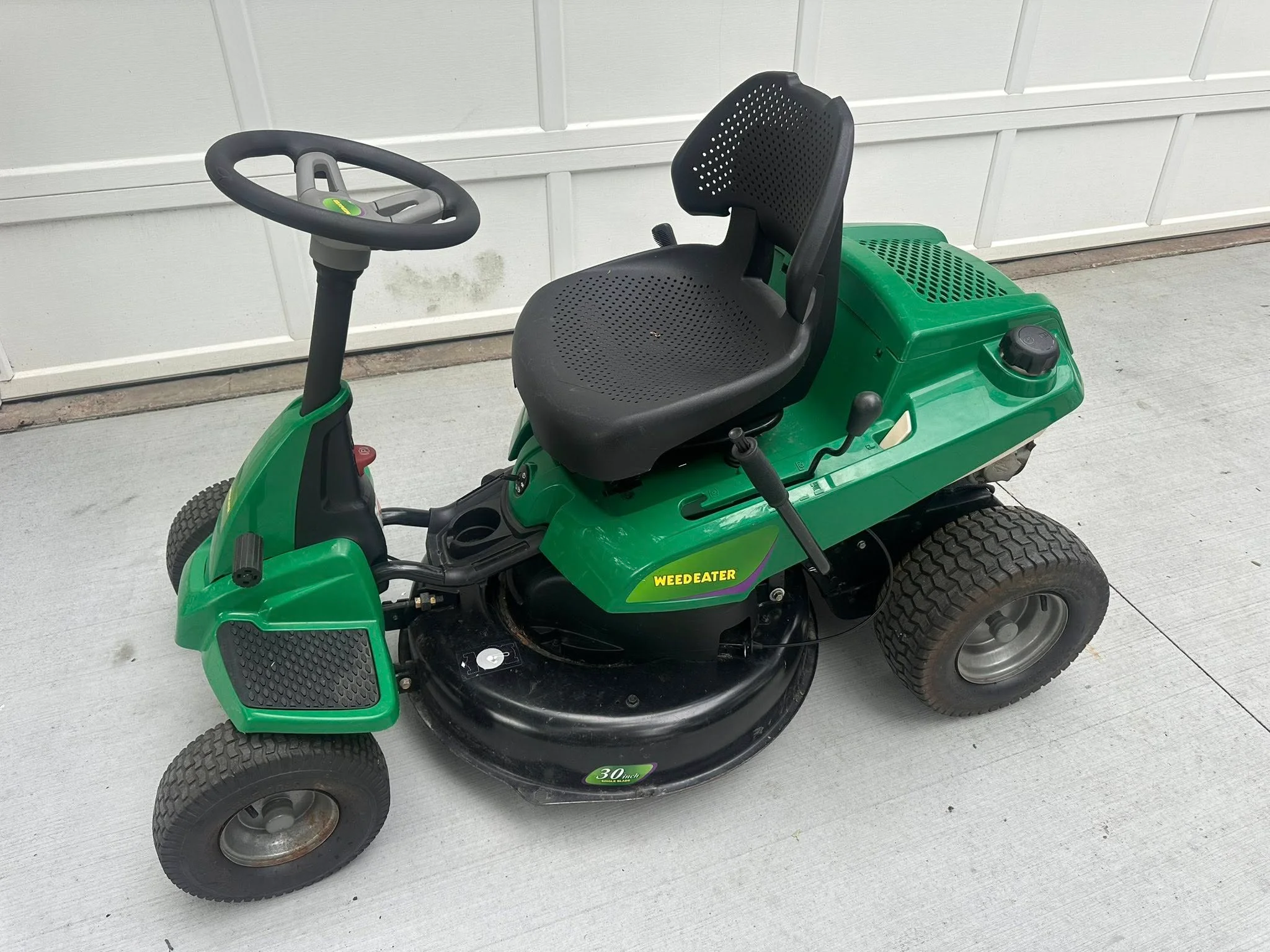 أداة جزازة العشب لركوب آكل الأعشاب: 960260001 مسار سطح القطع 30 بوصة 344cc 10.5 HP Briggs & Stratton محرك خلفي يعمل بالغاز #2