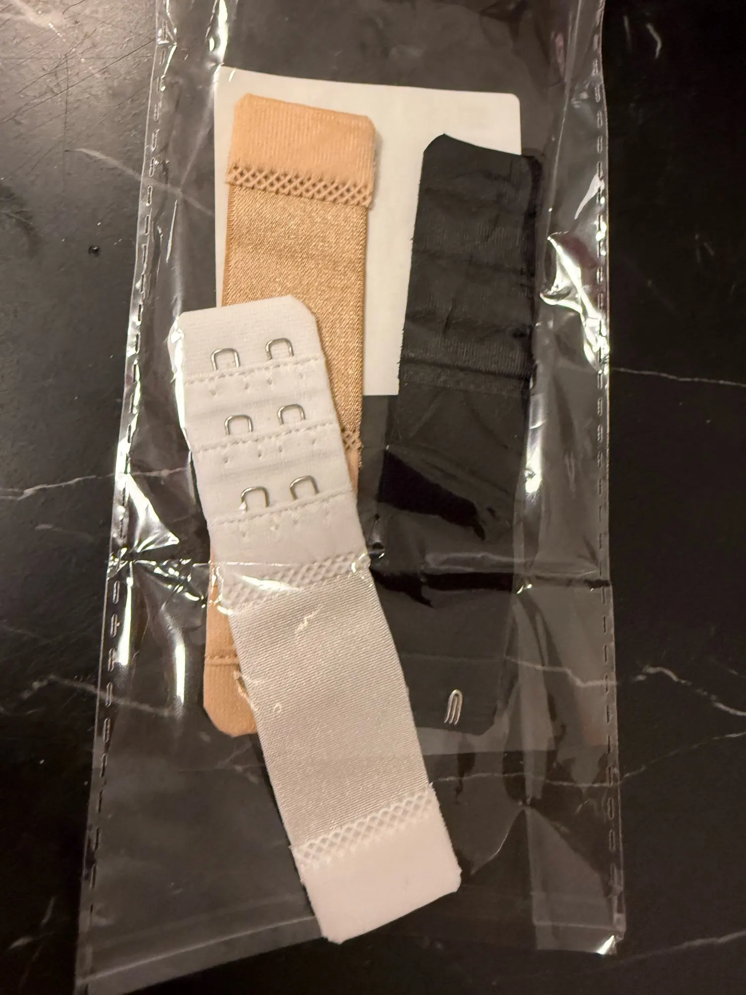 3pcs 2 Hook Bra Extension Strap Extenders for Women Adjustable Belt Buckle Nylon Elastic Bra Extension Strap Hook Clip Expander photo review