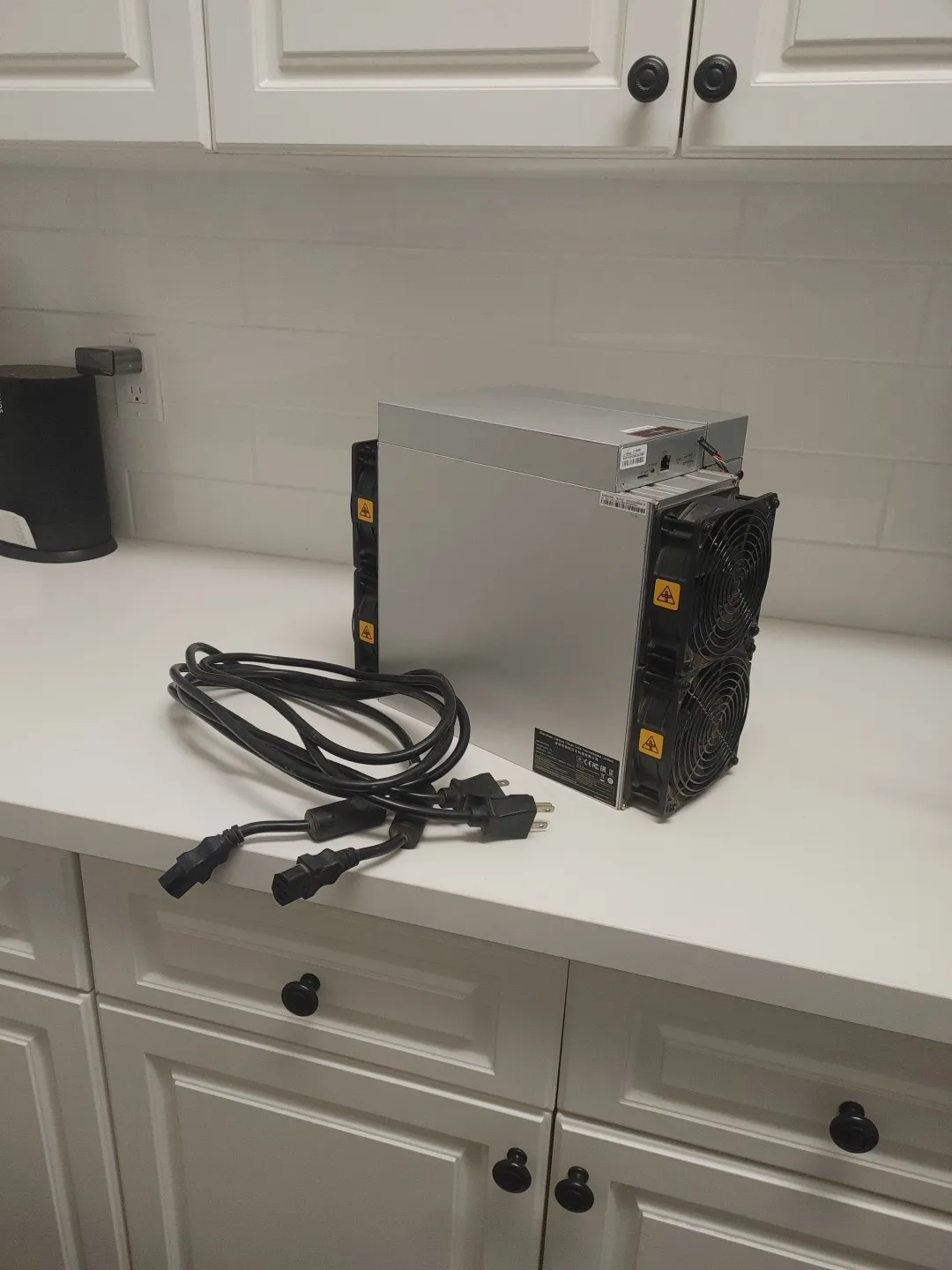 

MinerX Antminer L7 9050MH/s LTC DOGE Mining Machine High Efficiency ASIC Miner BUY 10 GET 6 FREE