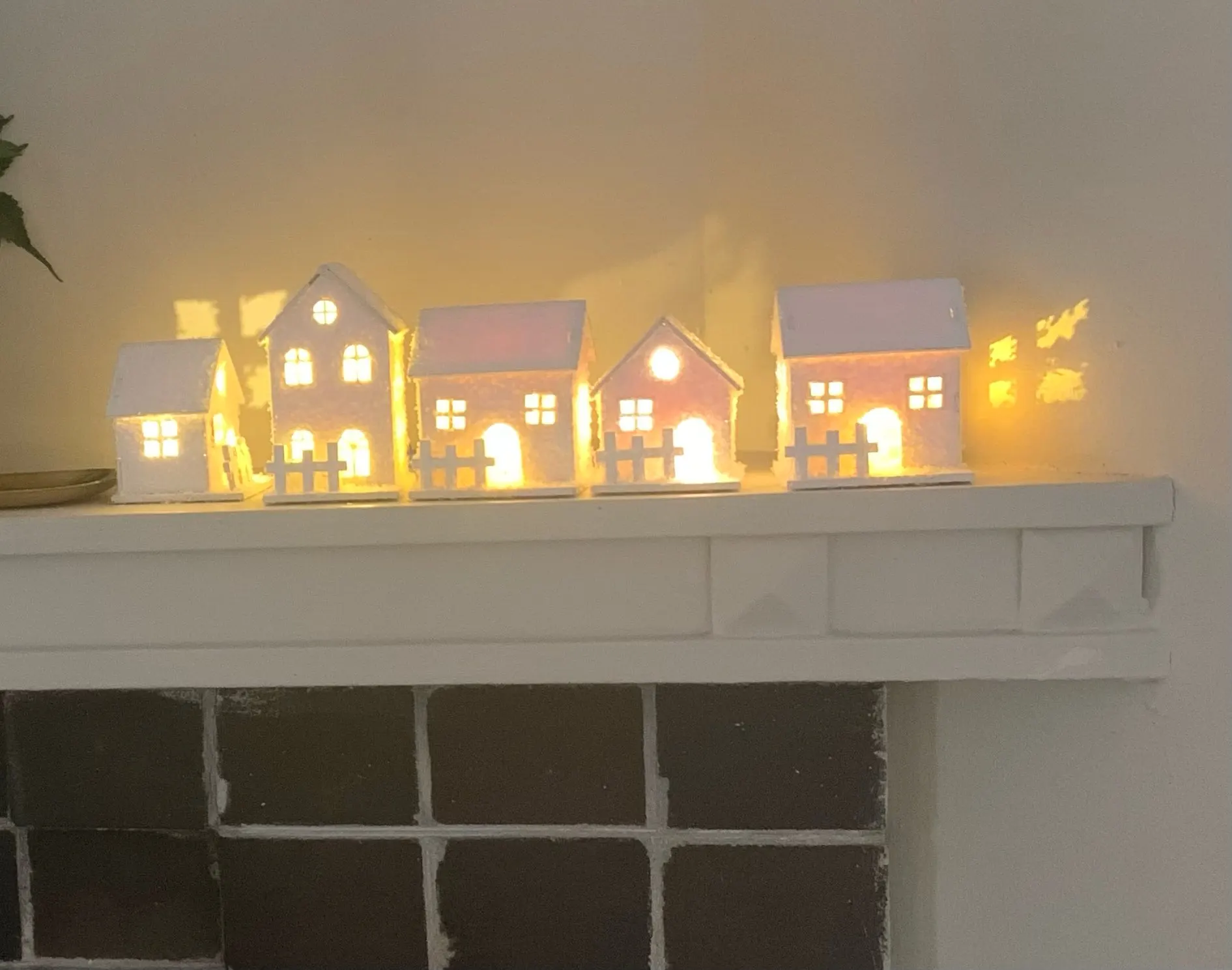 New Creative Pretty Christmas Decoration With LED Lights Snowflakes Shining And Christmas Decorations For A Small House photo review