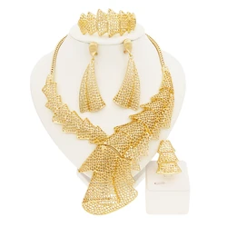 Fashion Woman Jewelry Set Dubai Gold Plated Personality Necklace Hollow Layer Design Suitable For Daily Wear Banquet Gifts SYHOL