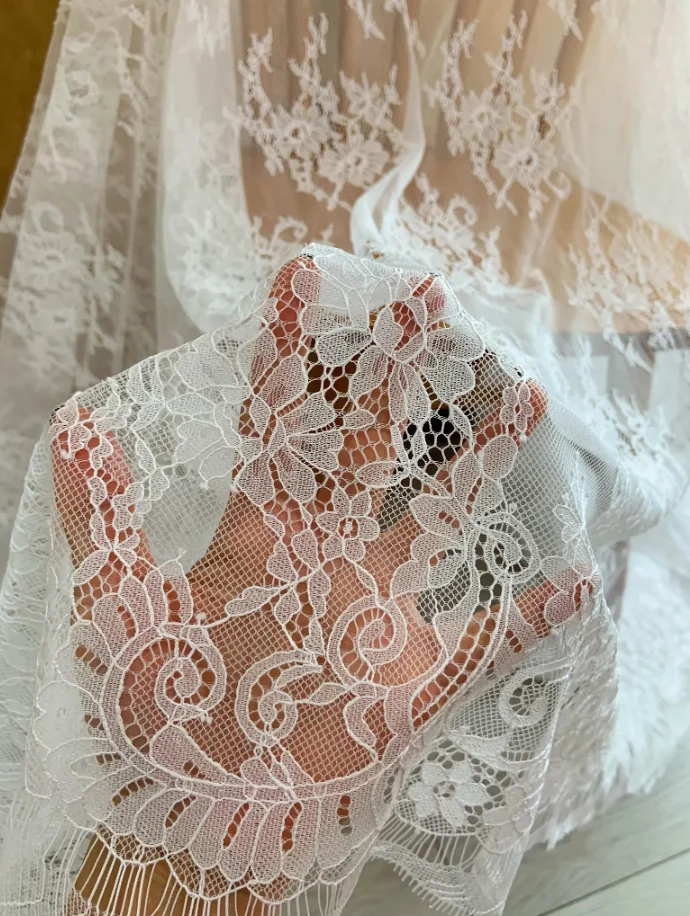 Soft White Chantill…