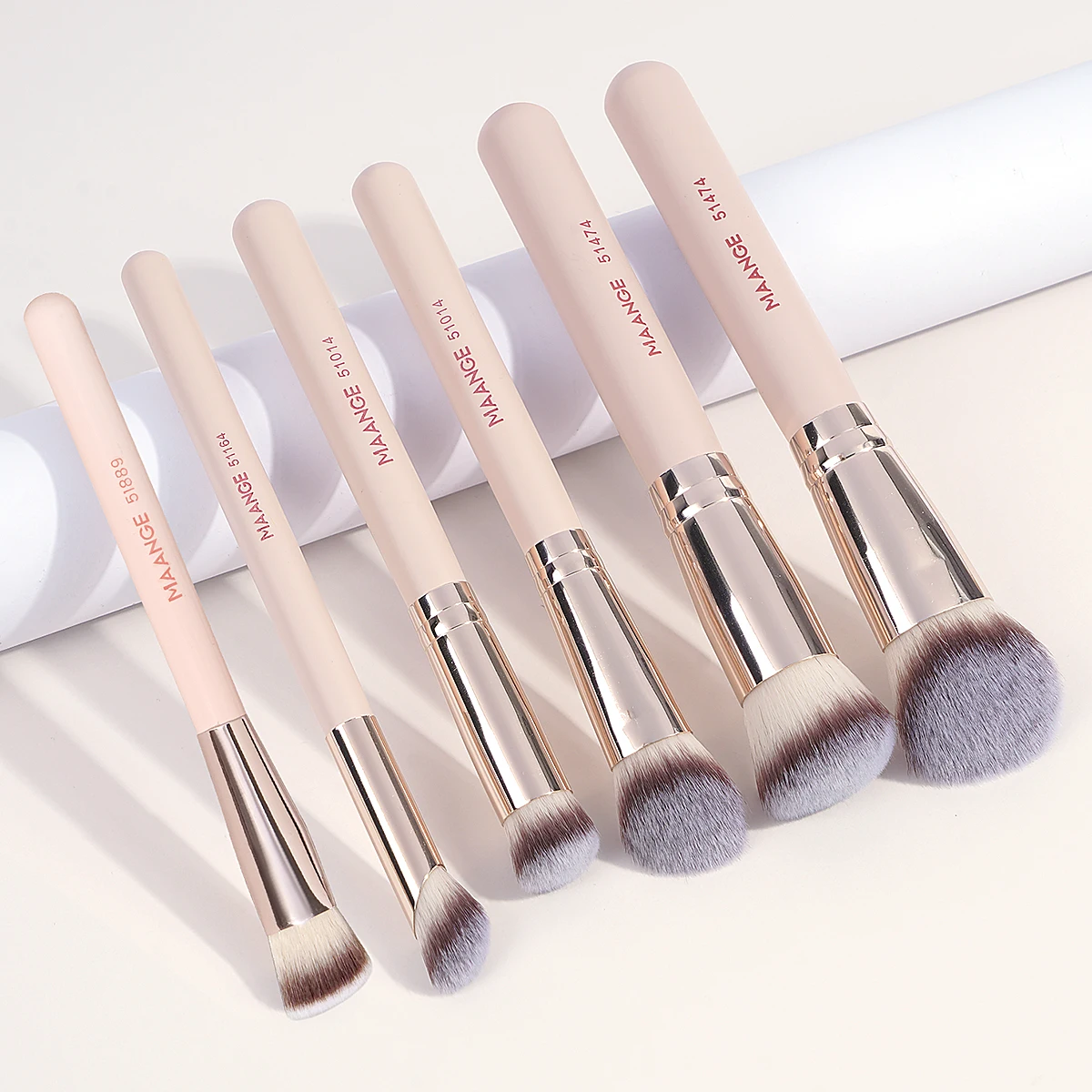 MAANGE Makeup Brushes Premium Synthetic Foundation Powder Concealers 6pcs for Makeup Beginner Blending Liquid Cream Flawless Kit