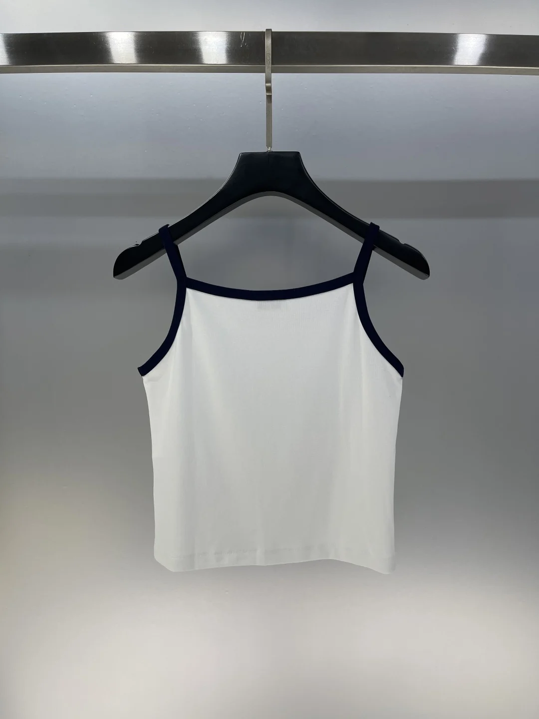 

Spring and Summer New Cotton Slim Shoulder Tank Top