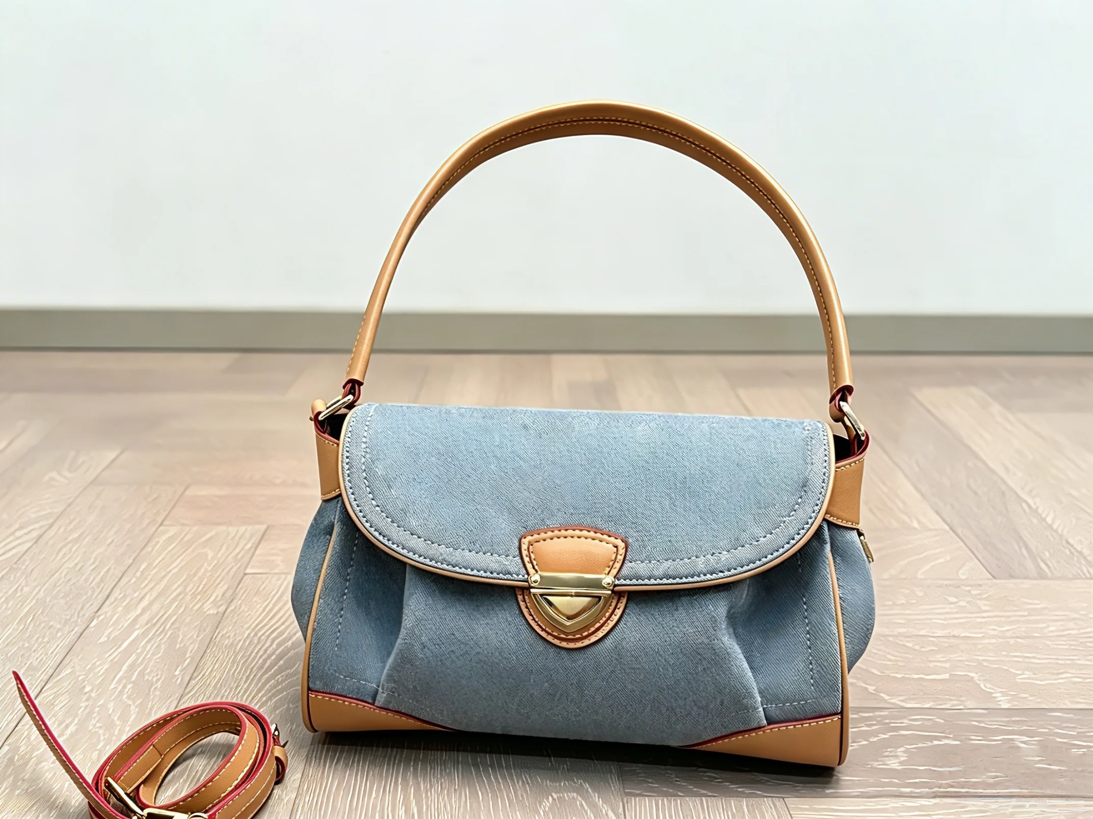 2026 New Metal Clasp Underarm Bag High-end And Fashionable Washed Denim Ladies Shoulder Bag 31*19cm