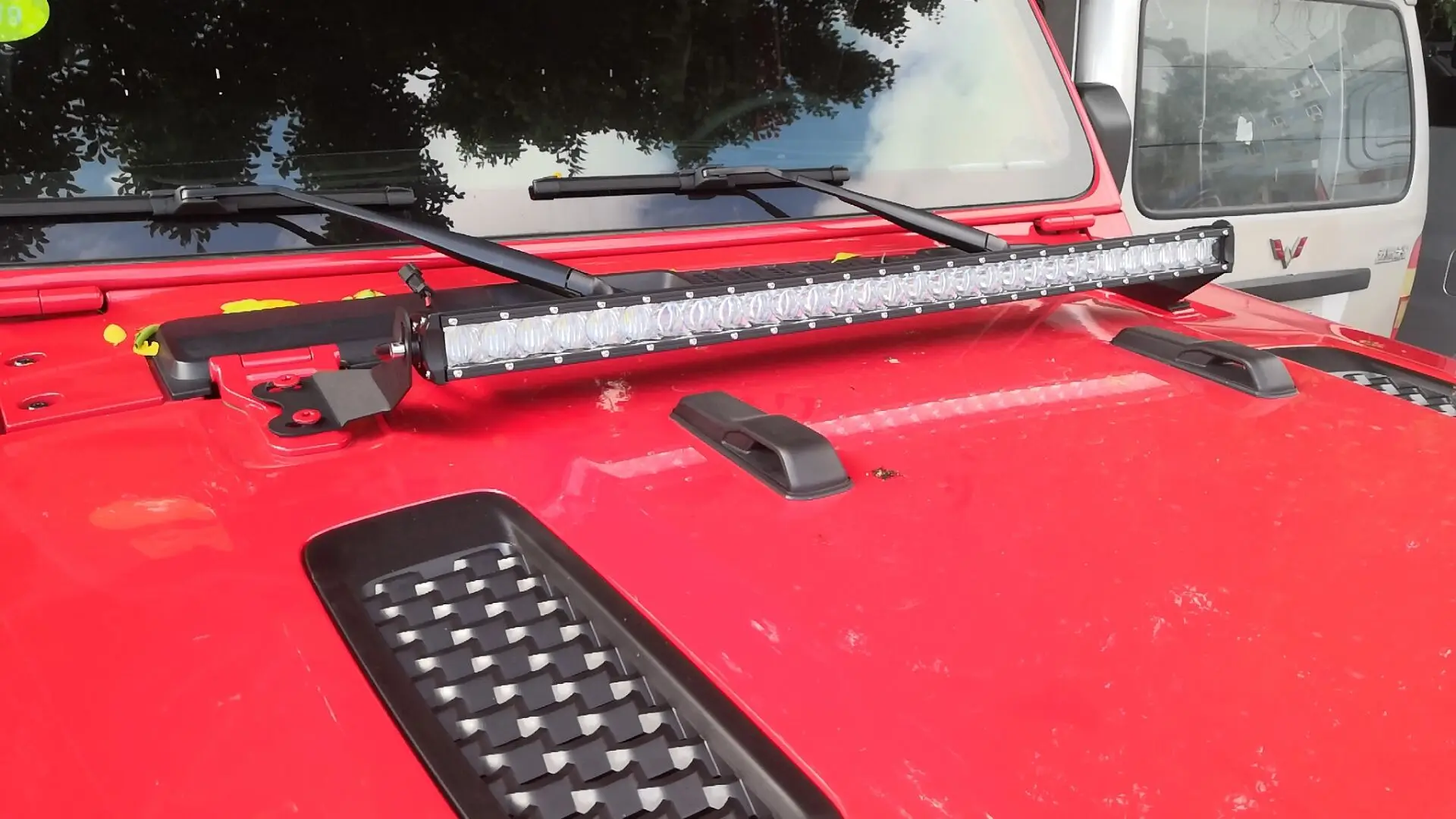 SXMA JL1007 LED Light Bar 30 inch 150W w/Front Hood Top Bracket Wiring LED Worklight Aluminum Alloy for Jeep Wrangler JL 2018+