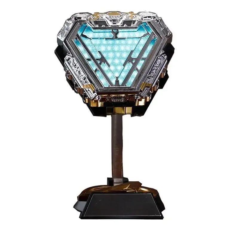 The Avengers Hobby Iron Man Reactor MK50 Cartoon Poręczny prezent urodzinowy z lampką na klatkę piersiową — 2